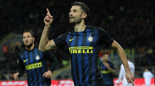 Corriere dello Sport-Stadio in edicola: Candreva esclusivo. Hamsik, no alla Cina