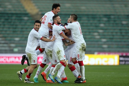 Risultati Serie B: Bari show in rimonta, Salernitana ko in casa col Carpi