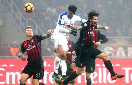 Serie A, Milan-Atalanta 0-0. Ma è spettacolo tra la nebbia