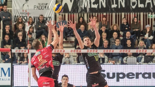 Volley: Superlega, la Lube espugna Piacenza, Milano toglie un punto a Modena