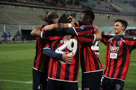 Calciomercato Taranto, preso l'ex Casertana Som