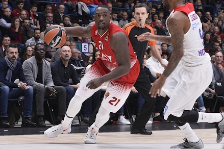 Basket Eurolega, Milano umiliata a Barcellona