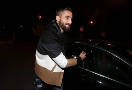 Pavoletti arriva a Villa Stuart, le immagini del nuovo attaccante del Napoli