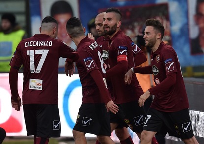 Salernitana, che vittoria! Il Perugia cede 2-1