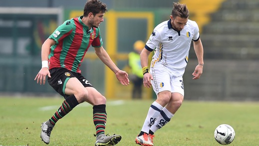 Cagliari, per l'attacco idea Avenatti della Ternana