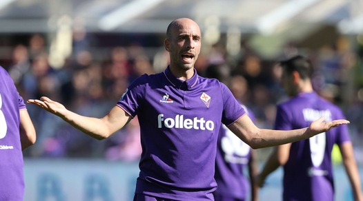 Borja Valero: «Chiudere la carriera a Firenze», ma poi si ferma in allenamento
