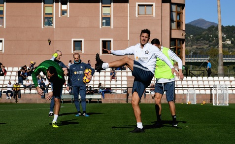 Inter, a Udine out Medel e Jovetic