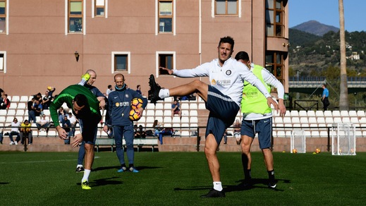 Inter, a Udine out Medel e Jovetic