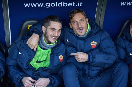Chelsea e Manchester United all'assalto di Manolas