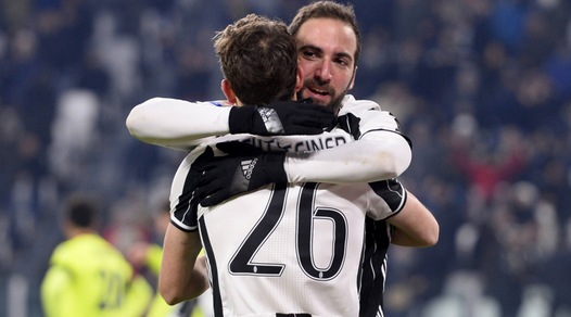 Serie A, Juventus-Bologna 3-0: doppio Higuain e Dybala, Roma a -4