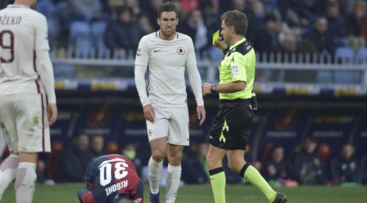 Moviola: Sturaro, rigore ok. Cercansi penalty a Genova