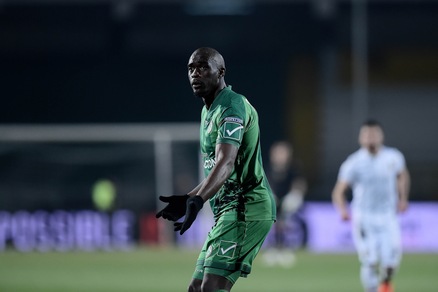 Frosinone, ufficiale: arriva Mokulu in prestito