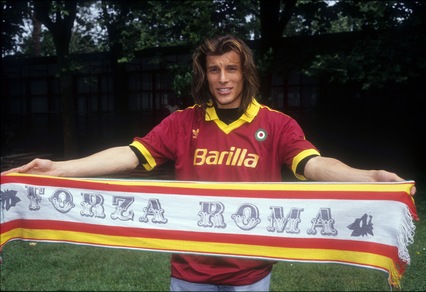 Tanti auguri Caniggia!