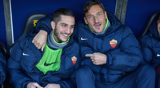 Chelsea e Manchester United all'assalto di Manolas