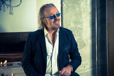 Umberto Tozzi torna live con “40 anni che Ti Amo”