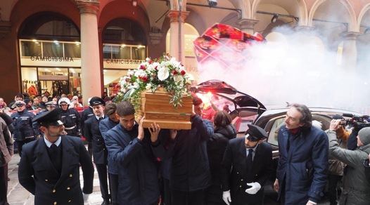 Bologna, l'ultimo saluto a Ezio Pascutti