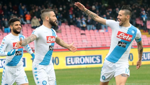 Manca Maradona, ma la squadra è sul pezzo: Napoli-Pescara 3-1