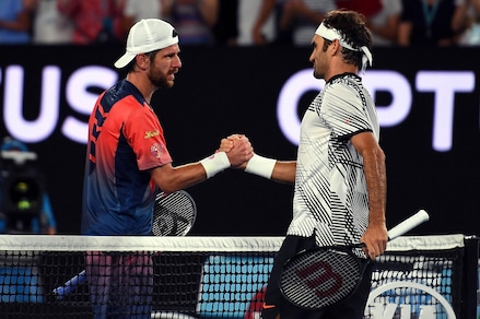 Tennis, Australian Open: Murray e Federer non deludono all'esordio