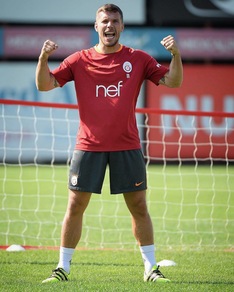 Podolski in Estremo Oriente, ma non in Cina: lo vogliono in Giappone