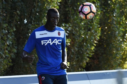 Bologna, Alfred Gomis è della Salernitana: ha firmato