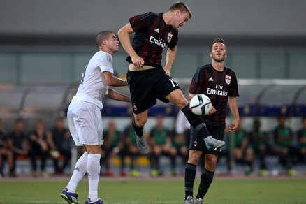 Crotone, per la difesa Ely resta un'opzione valida