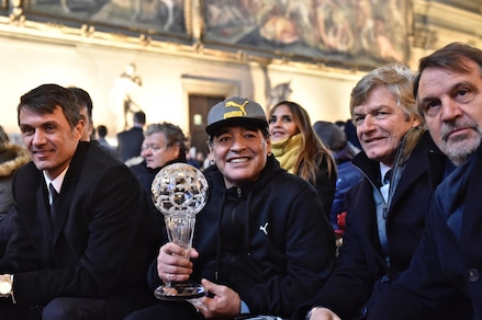 Maradona, da dieci a dieci: «Avrei voluto giocare con Totti, Antognoni, Baggio e Del Piero»