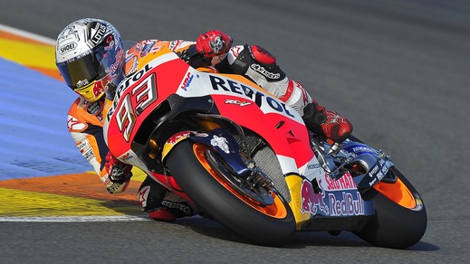 MotoGp: Marquez sfreccia sulla neve con la sua Honda
