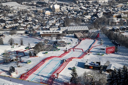 Sci: Brander cade sulla Streif, stagione finita