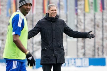 Gourcuff: «La proposta di Van Basten è una m... incommensurabile»