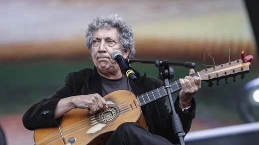 Eugenio Bennato a Roma con le sue “Canzoni di Contrabbando”