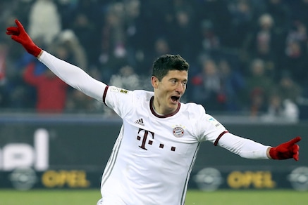 Friburgo-Bayern Monaco 1-2: la decide Lewandowski al 91'
