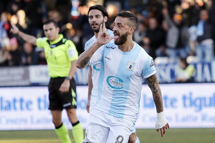 Verona ko a Latina, Frosinone beffato dall'Entella. La Spal batte il Benevento ed è seconda