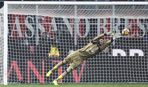 Calciomercato Milan, rinnovo Donnarumma: Raiola chiede quasi 10 milioni all'anno