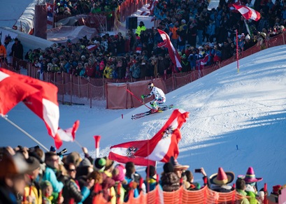 Slalom Kitzbühel: vince Hirscher, Ryding storico 2°