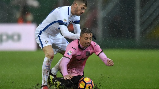 Calciomercato, «L'Espanyol vuole Santon: trattativa aperta con l'Inter»