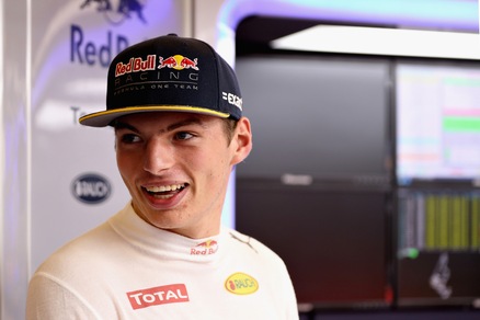 F1, Verstappen: «Senna? Non è il mio idolo. Preferisco mio padre»