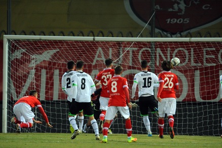 Serie B, Perugia-Cesena 3-3: al Curi succede di tutto