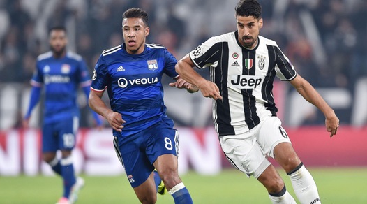 Calciomercato Juventus, Evra per l'ultimo assalto a Tolisso