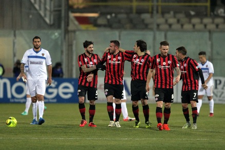 Calciomercato Foggia, Riverola alla Reggiana a titolo definitivo