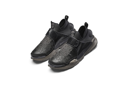 Alla scoperta della NikeLab x Stone Island Sock Dart Mid