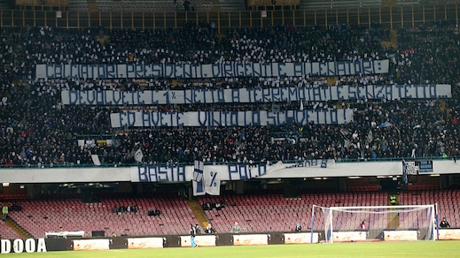 Coppa Italia, striscioni per i terremotati: «Calciatori, devolvete l'1%»