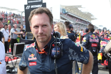 F1, Horner: «Mi manca il rombo dei motori V10»