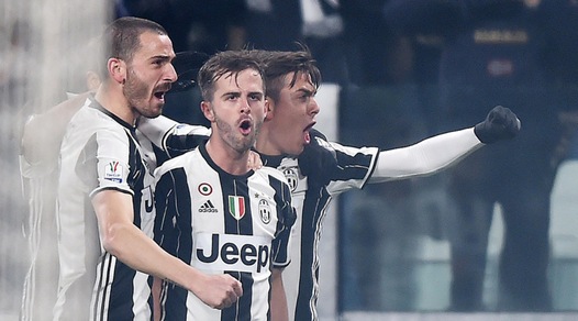 Coppa Italia, Juventus-Milan 2-1: Dybala-Pjanic show. Ora la super sfida con il Napoli