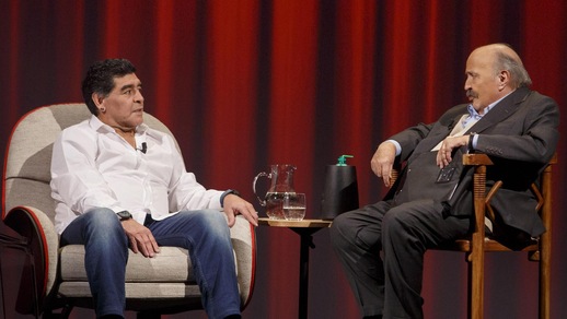 Maradona attacca ancora Icardi: «E' un traditore, prima o poi la pagherà»