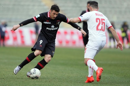 Serie B, Bari-Perugia finisce senza reti: 0-0 al San Nicola