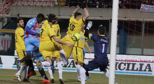 Catanzaro su Rosato della Lupa Roma, che vuole Mbodj