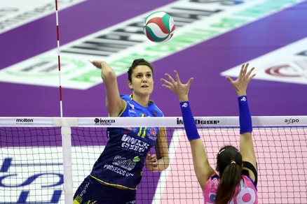 Volley: A1 Femminile, Conegliano prima in attesa del posticipo