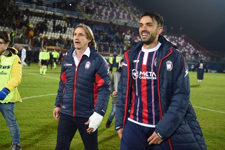 Calciomercato Crotone, addio Palladino. Dal Genoa c'è Cofie in pole