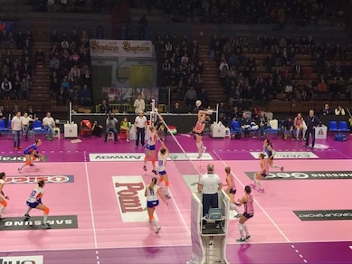 Volley: A1 Femminile, Casalmaggiore spazza via Bolzano