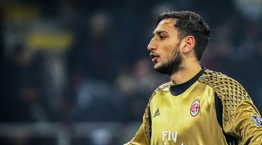 Calciomercato, Raiola: «Critiche a Donnarumma? Se vogliono che vada via...»